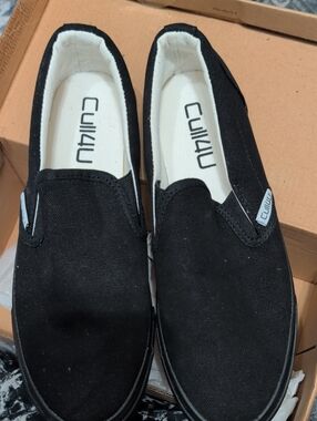 Women's Cull4u Slip-On Canvas Shoes - Black